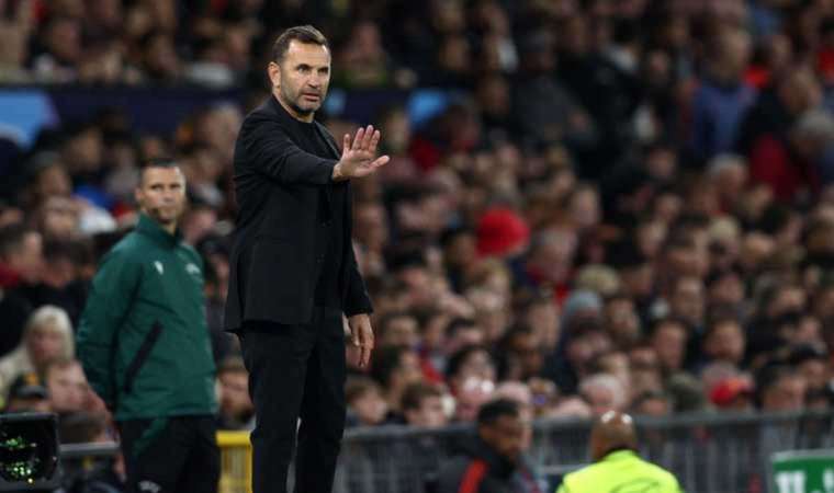 Okan Buruk'un gurur gecesi! 'Adı üstünde, Avrupa Fatihi Galatasaray!'