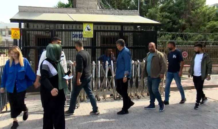 Sancaktepe'de ölü bulunan 3 kardeşin cenazeleri Adli Tıp'tan alındı