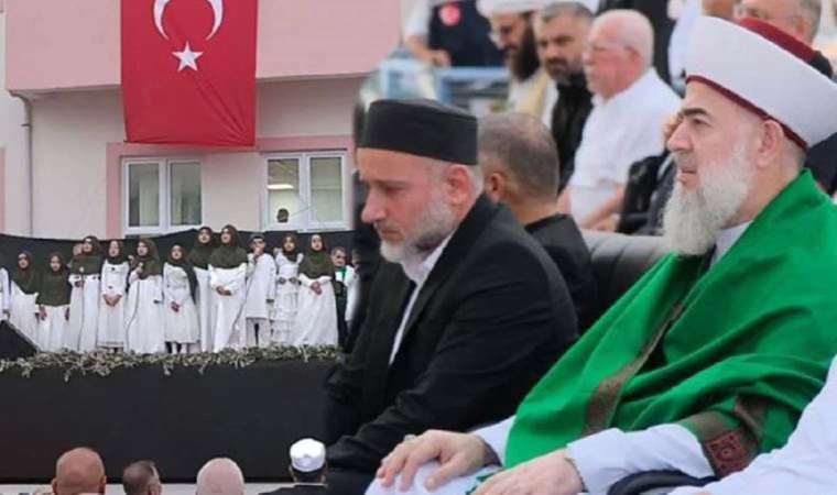 Adım adım şeriat... Lisede şeyh katılımlı mevlit töreni!