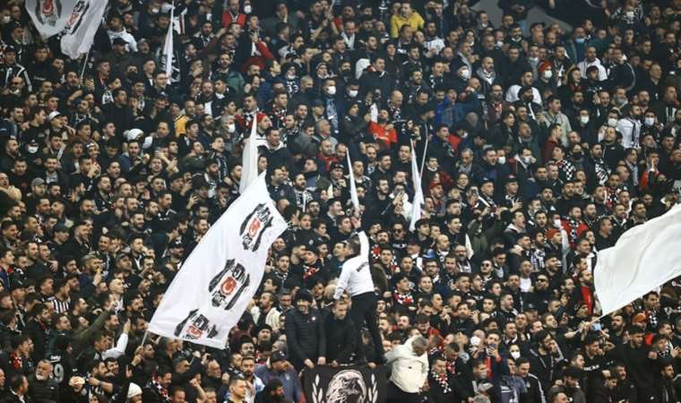 Beşiktaş'ın rakibinden siyah-beyazlı taraftarlara övgü!