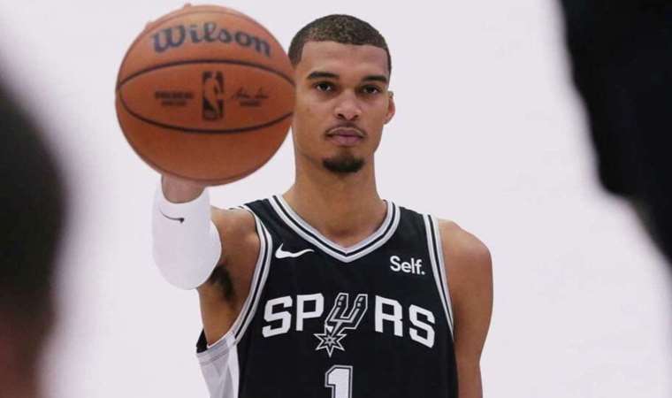 San Antonio Spurs'ün çaylağı Wembanyama'dan eski takımı için itiraf!