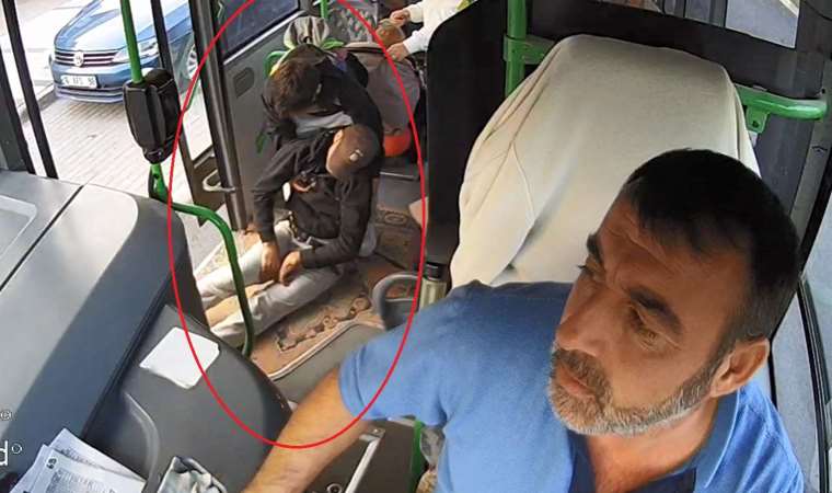 O anlar kameraya yansıdı... Otobüs şoförü fenalaşan yolcuyu hastaneye yetiştirdi!