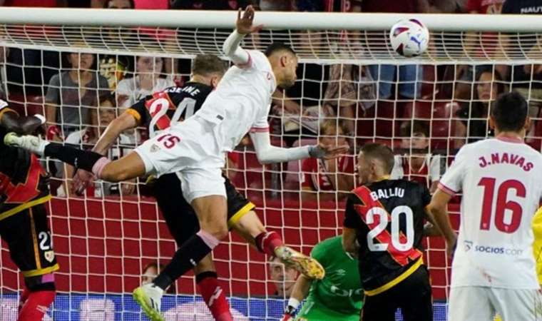 Sevilla puanı 90+6'da kurtardı!