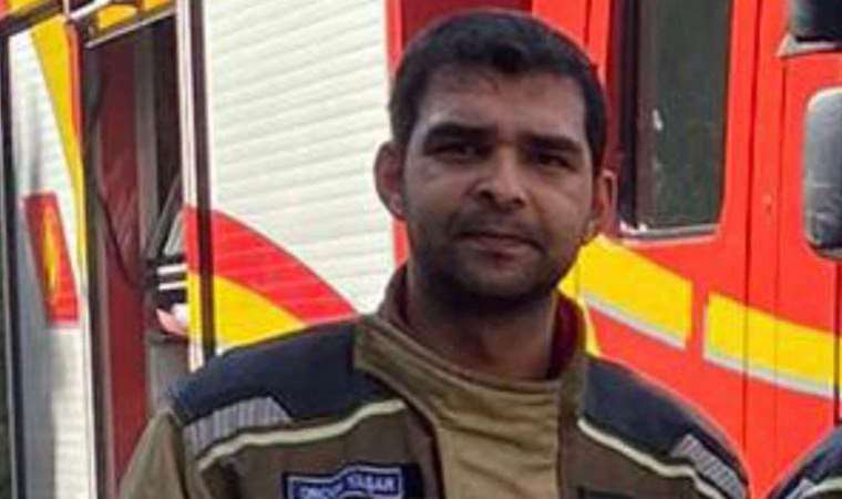 Ankara'da dumandan etkilenen ve tedavi altına alınan itfaiye eri şehit oldu