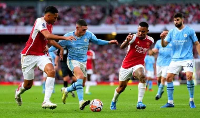 Arsenal, 8 yıl sonra Manchester City'i mağlup etti