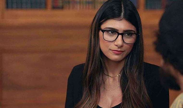 Yetişkin film yıldızı Mia Khalifa'nın Filistin-İsrail çatışmasıyla ilgili paylaşımı tepki çekti
