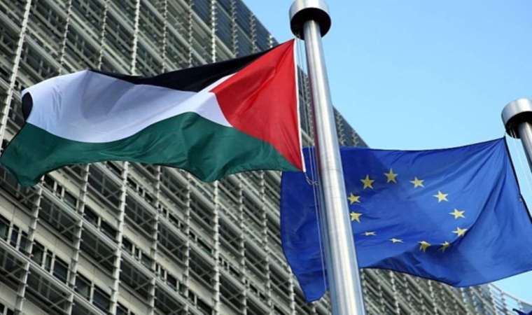 AB, Filistin’e yardımı durdurdu