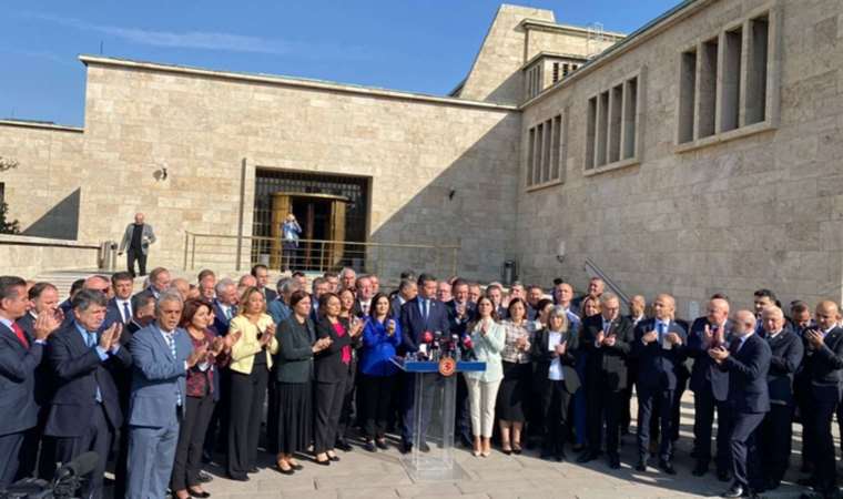 CHP'li 95 milletvekilinden Kılıçdaroğlu'na destek: Yenilenme Kılıçdaroğlu liderliğinde gerçekleşebilir