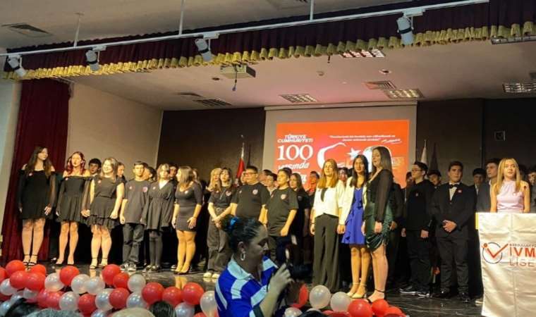 İvme Eğitim Kurumları, cumhuriyetin 100. yılını kutladı