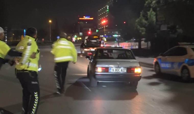 Aracını polisin üzerine sürdü, 'Eşimle boşanma aşamasındayım' dedi