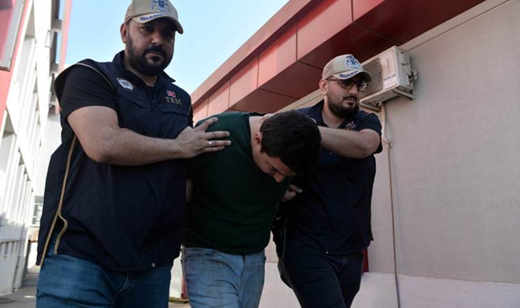 15 Temmuz'da Atatürk Havalimanı'nda yol kapatan uzman çavuş Adana’da yakalandı