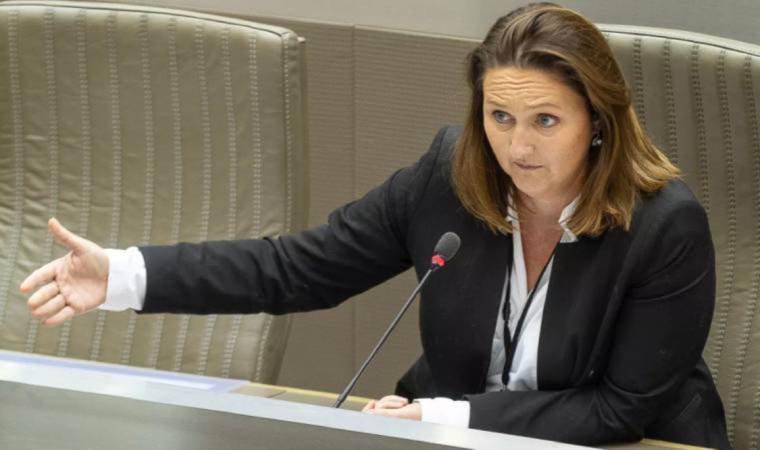 Sürrealist tuhaflıklar