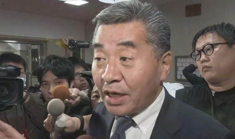 Firmasının vergi ödemediğini itiraf etti: Görevinden ayrıldı