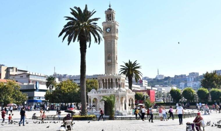 İzmir “2024’te Seyahat Edilmesi Gereken 10 Şehir” listesinde