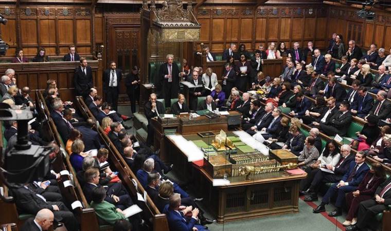 İngiltere'de Gazze krizi: 8 Gölge Bakan istifa etti