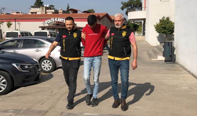 Kargocu çaldığı telefonları sattı: Sevgilisine otomobil aldı