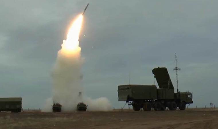 Bakan Yaşar Güler'den S-400 sorusuna: Ne bu çamaşır makinesi mi?