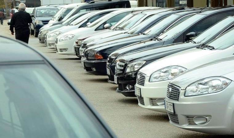 Oto kiralaması yapan esnaf: 'Araç fiyatlarındaki düşüş kiralama ücretlerine yansımadı'
