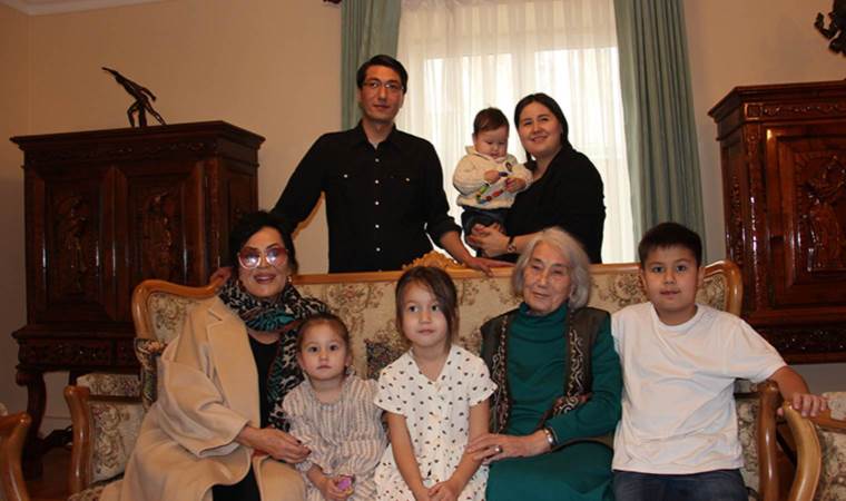 Türkan Şoray, Cengiz Aytmatov'un ailesiyle buluştu, anılarını paylaştı