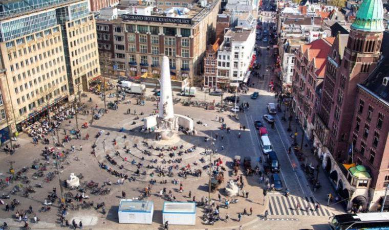 Amsterdam’ın başkent oluşu kutlanıyor