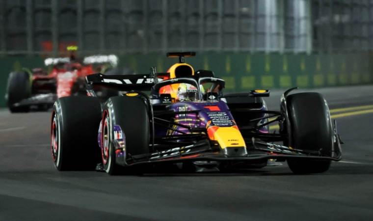 Son turda podyum değişti... F1 Las Vegas GP'de kazanan Max Verstappen!
