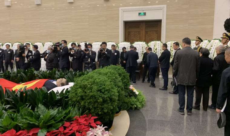 Çin'de cenaze töreni: Eski Başbakan son yolculuğuna uğurlandı