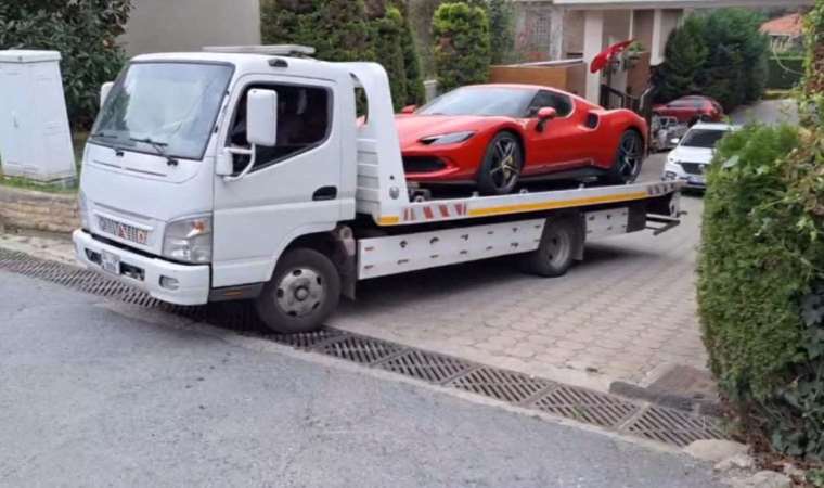 Engin Polat ve Dilan Polat'a ait araçlar emniyete götürüldü