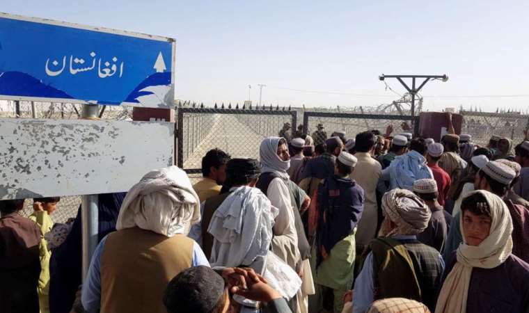 Hükümet süre vermişti: Göçmenler sınır dışı ediliyor