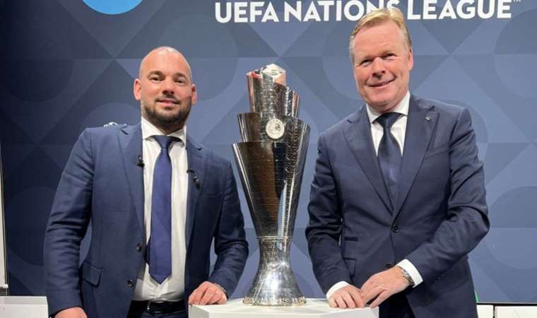 Eski Galatasaraylı Wesley Sneijder'den Ajax'ın sorununa çözüm önerisi!