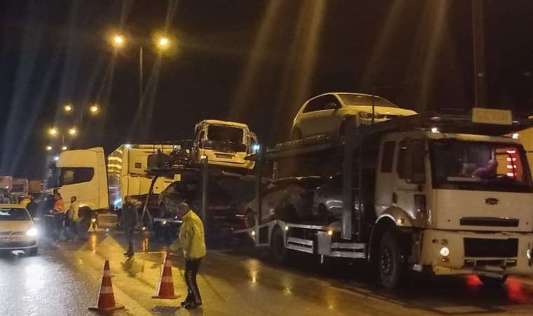 18 araçlık zincirleme kaza: 4 kişi yaralandı!
