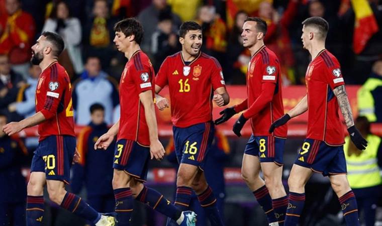 İspanya, EURO 2024'e lider gidiyor