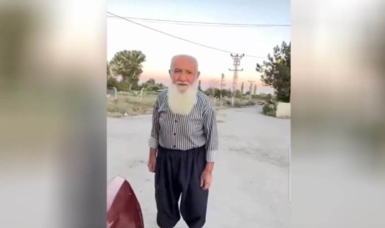 Ayasofya'da sevdiği kediyle gündem olmuştu, Ahmet Dede ortaya çıktı