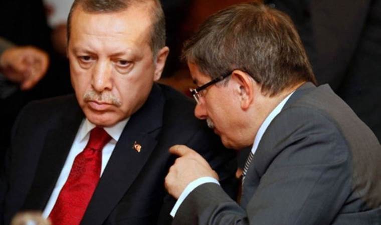 Davutoğlu'ndan Erdoğan'a: Borcunuz yoksa Ceyhan'dan İsrail'e gönderilen petrol sevkiyatı niye devam ediyor?