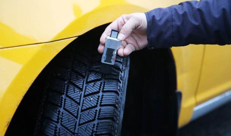 Son dakika... Kış lastiği zorunluluğunda tarih değişti