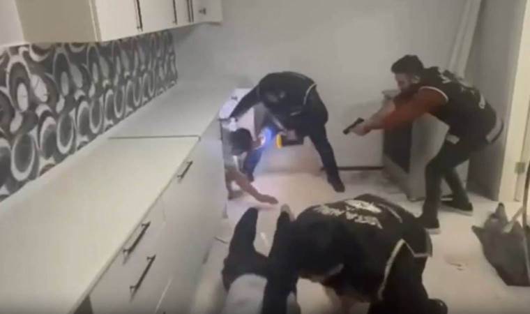 Operasyonda ikinci dalga: 'Yolyemezler' gizli bölmeden çıktı