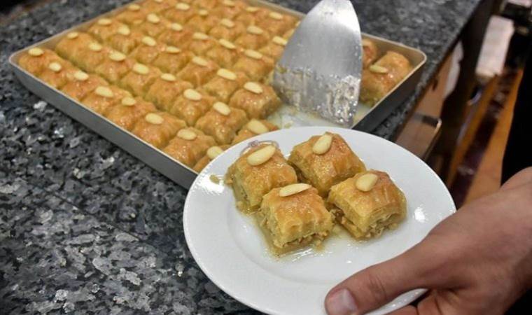 Cevizin tatlı sırrı: Sütlü Nuriye tarifi...