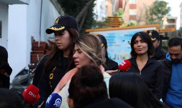 Bahar Candan ve Nihal Candan kardeşlerin annesi konuştu: 'Her şeyi sahte onun...'