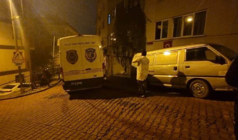 Ev arkadaşını öldürdü, taksiciyi rehin aldı!