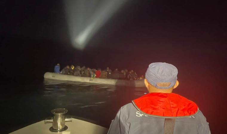 İzmir'de 96 kaçak göçmen yakalandı