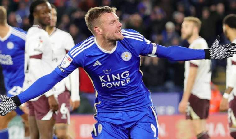 Leicester City, Watford'u rahat geçti!