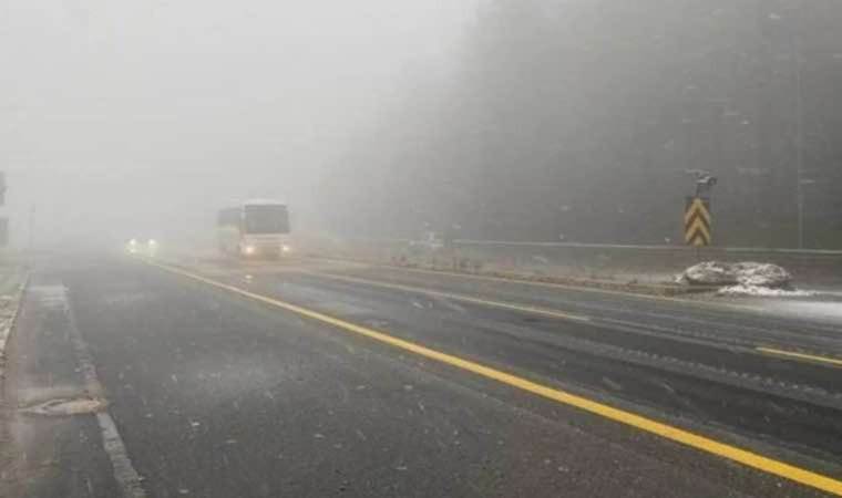 Bolu Dağı'nda kar etkili oldu