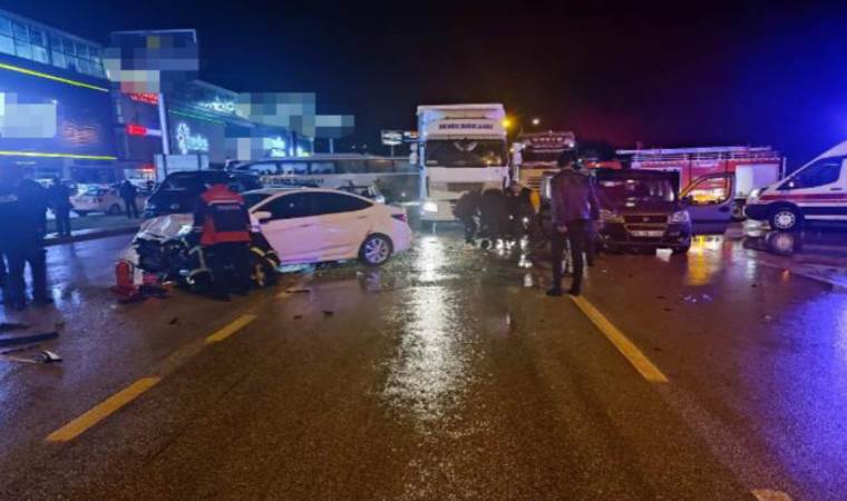 Amasya’da feci kaza... Çok sayıda yaralı var!