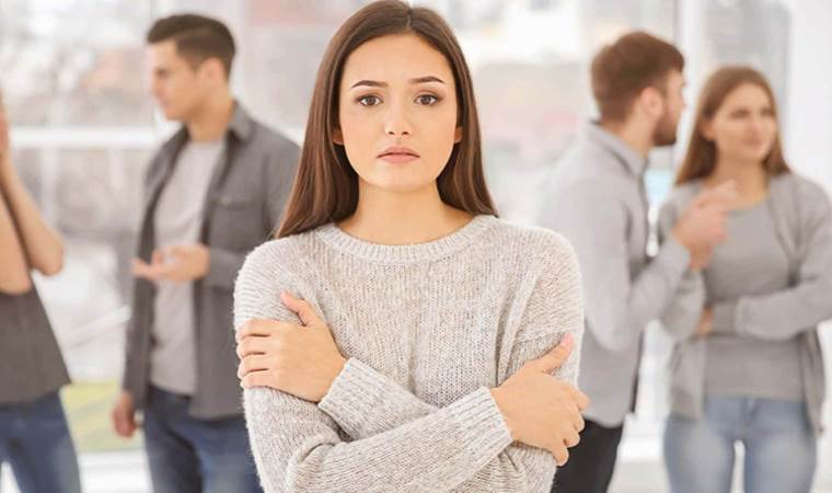 İş ve okul hayatınızda performans düşüklüğüne sebep olabilir: Sosyal fobi nedir?