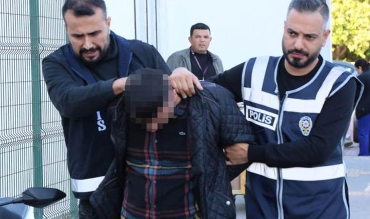 Firarinin evinden 'cephanelik' çıktı!