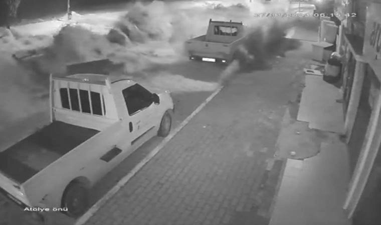 Dev dalgalar sahili savaş alanına çevirdi