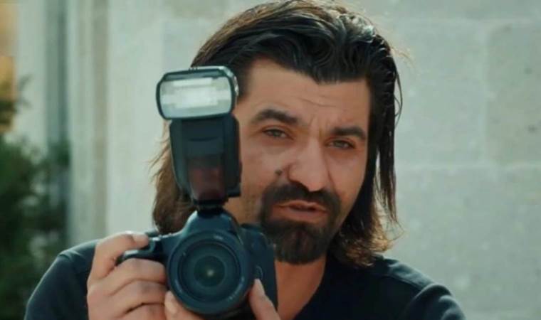 Haber alınamayan fotoğrafçı evinde ölü bulundu