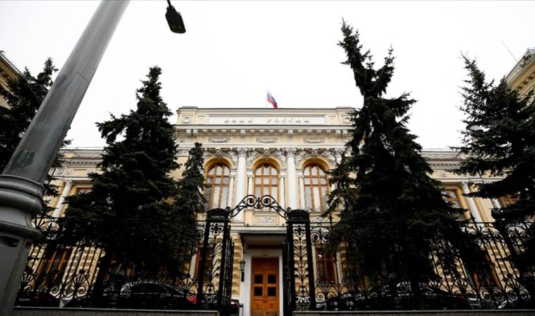 Rusya Merkez Bankası döviz piyasasındaki işlemlere tekrar başlayacak