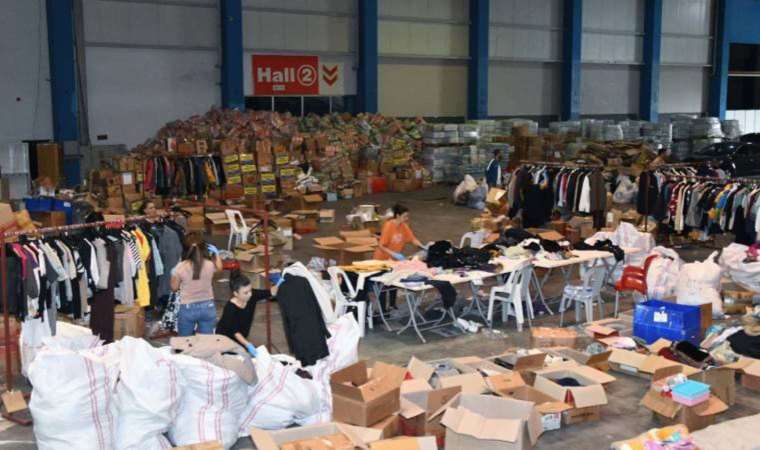 Depremzedelere gönderilmişti... Yardım kolisinden 22 milyon değerinde döviz çıktı!