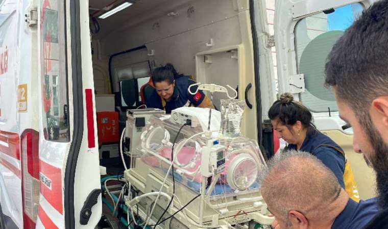 Çöp konteynerinin yanında bulunmuştu... Yeni doğan bebek Ankara'ya sevk edildi!