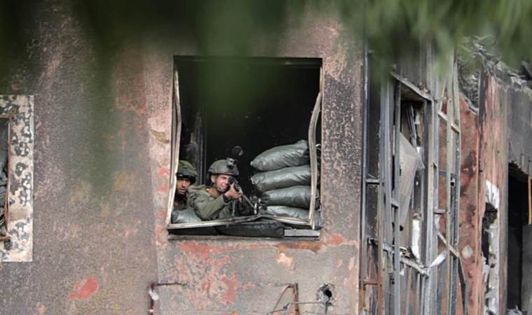 İsrail 'insani ara' sürerken Gazze’de 3 Filistinliyi öldürdü